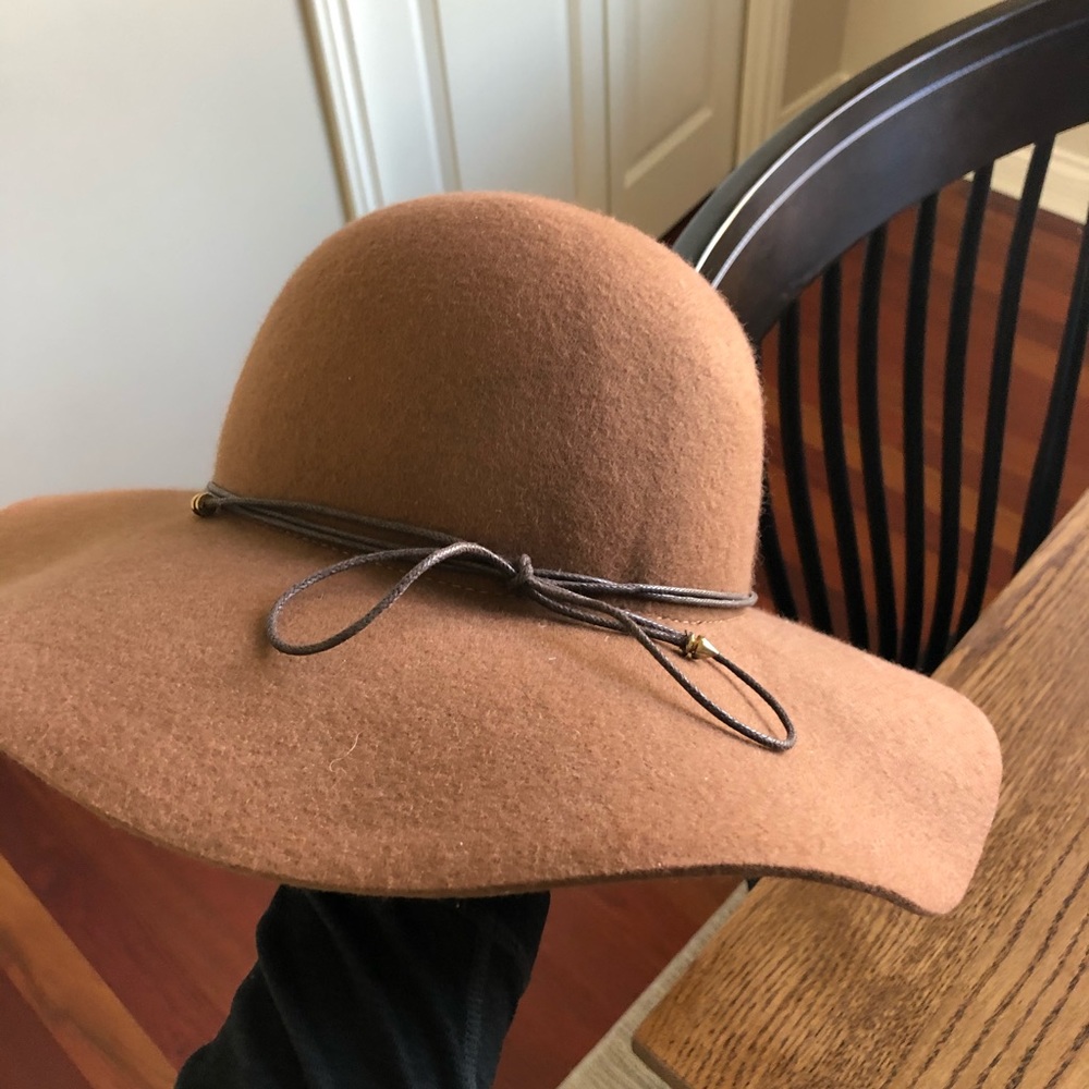 Felt hat.